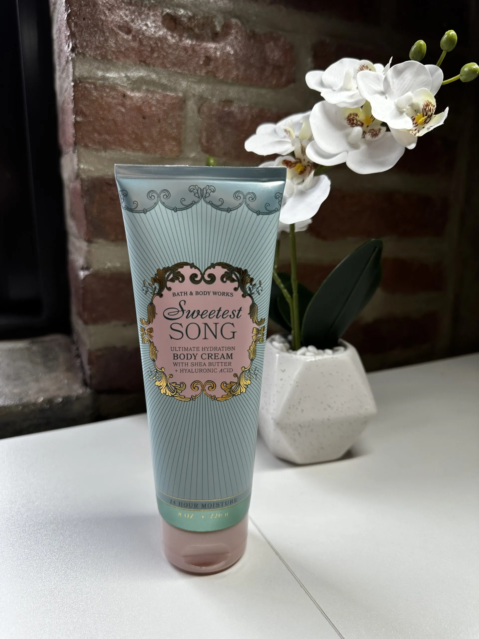 Body Cream com shea butter + acido hialuronico Sweetest Song 226g - Imagem 3