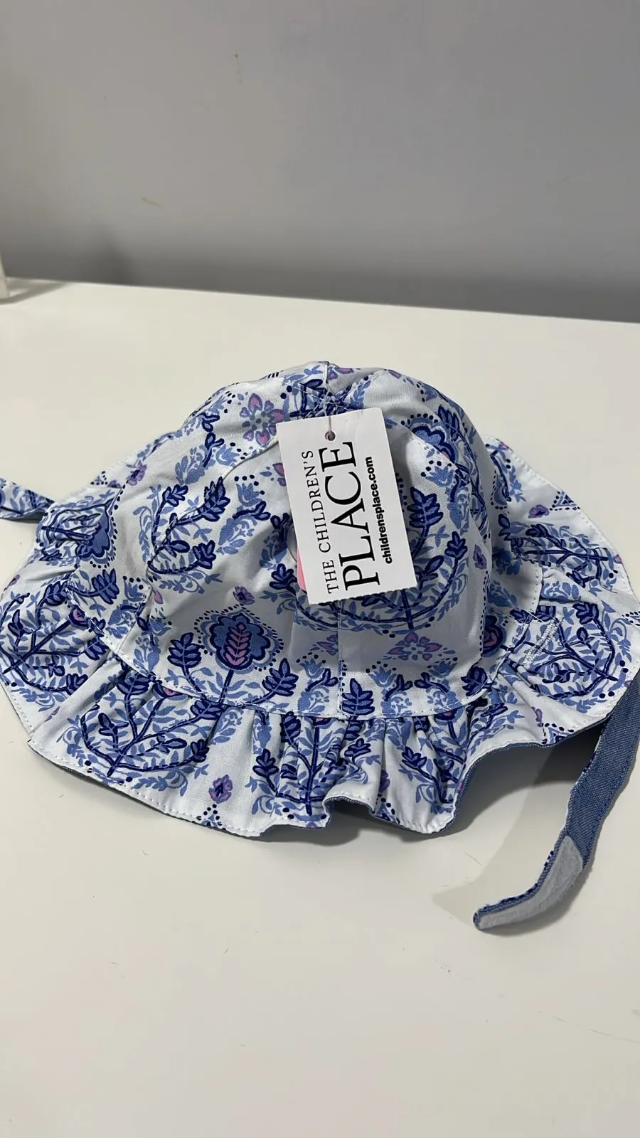 Touca reversível The Children's Place 0-6 meses