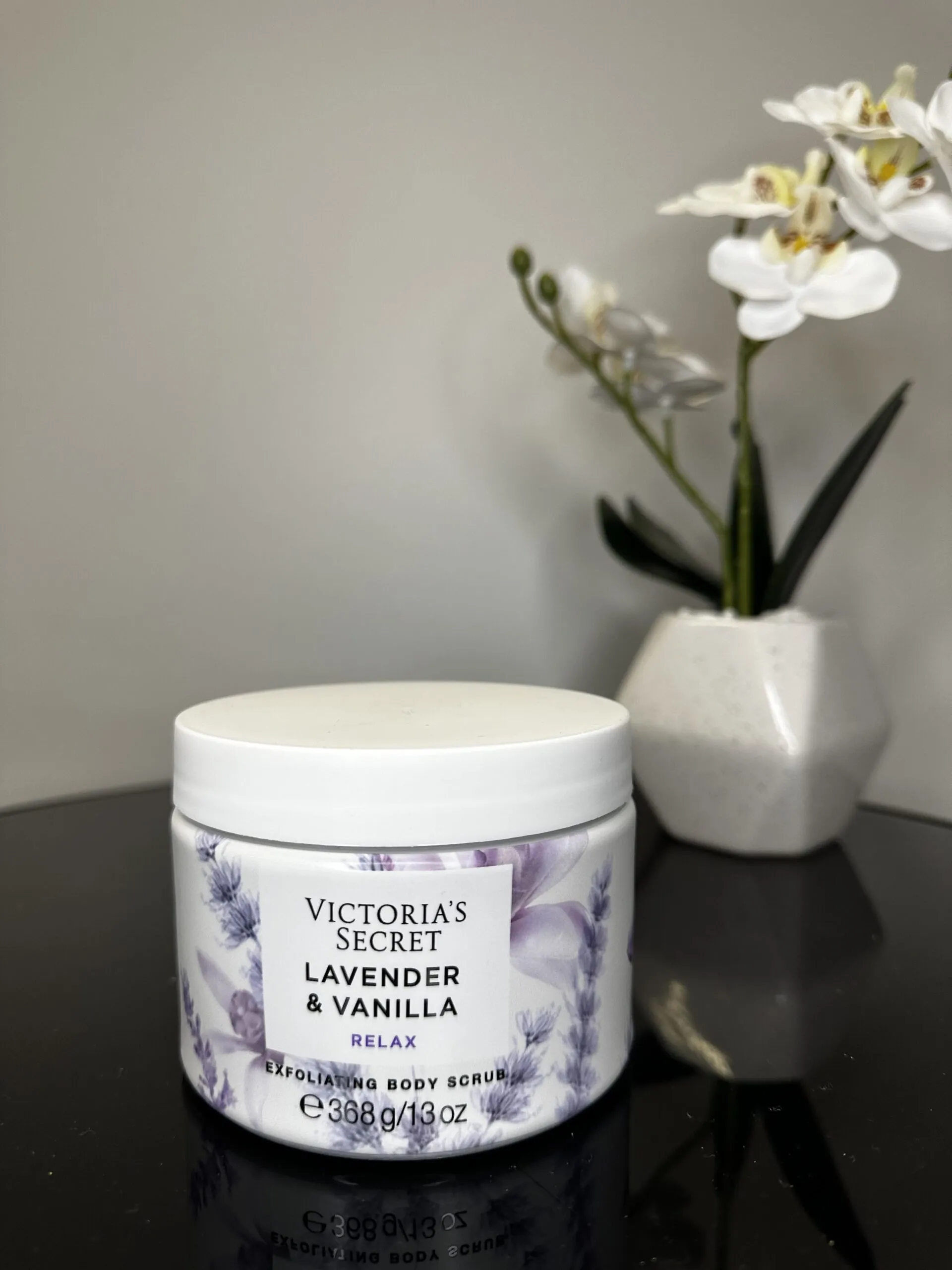 Victoria's Secret Esfoliante Lavander & Vanilla Relax 368g - Imagem 2
